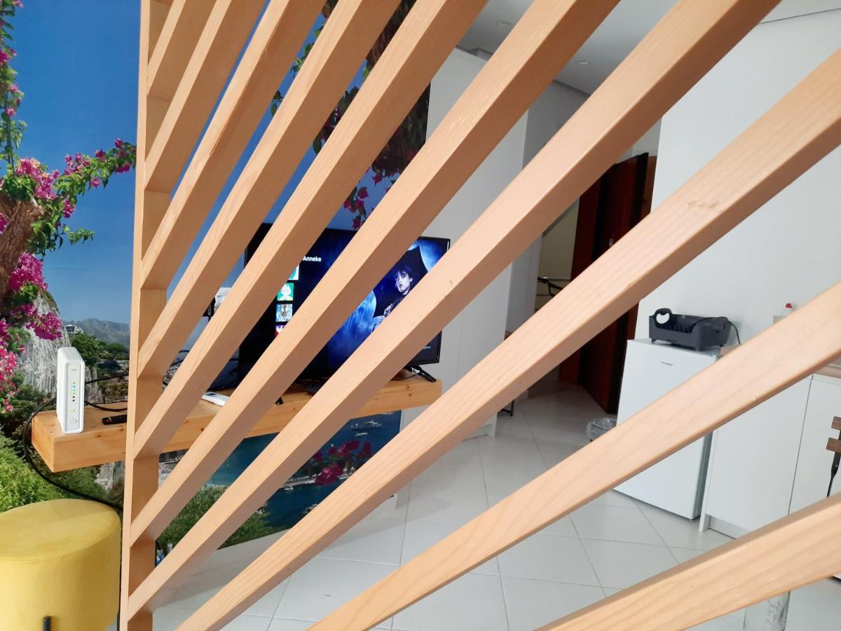 Saranda Promenade Apts 외부 사진